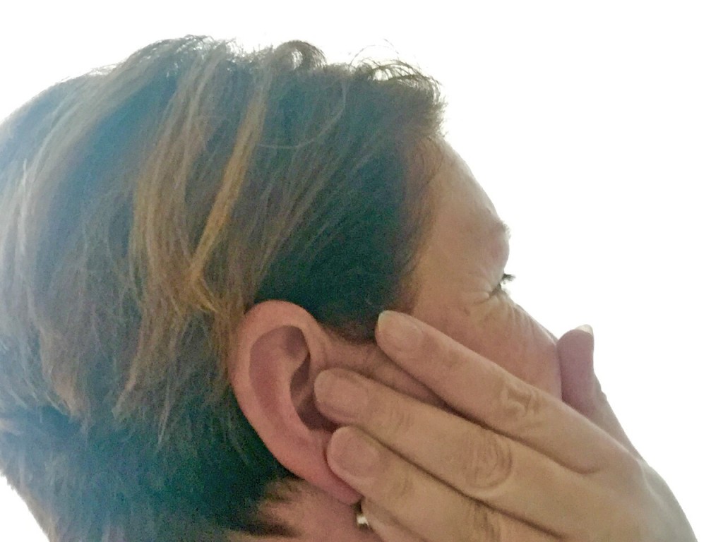 5 tips om oorpijn in het vliegtuig te verminderen