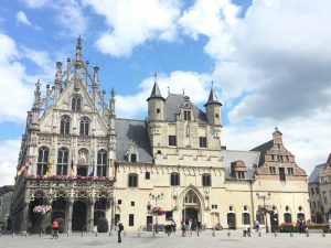 stadhuis mechelen