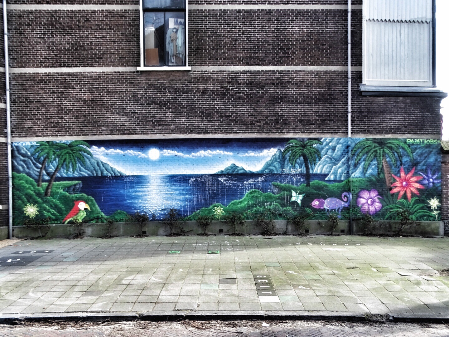 street art in Delft