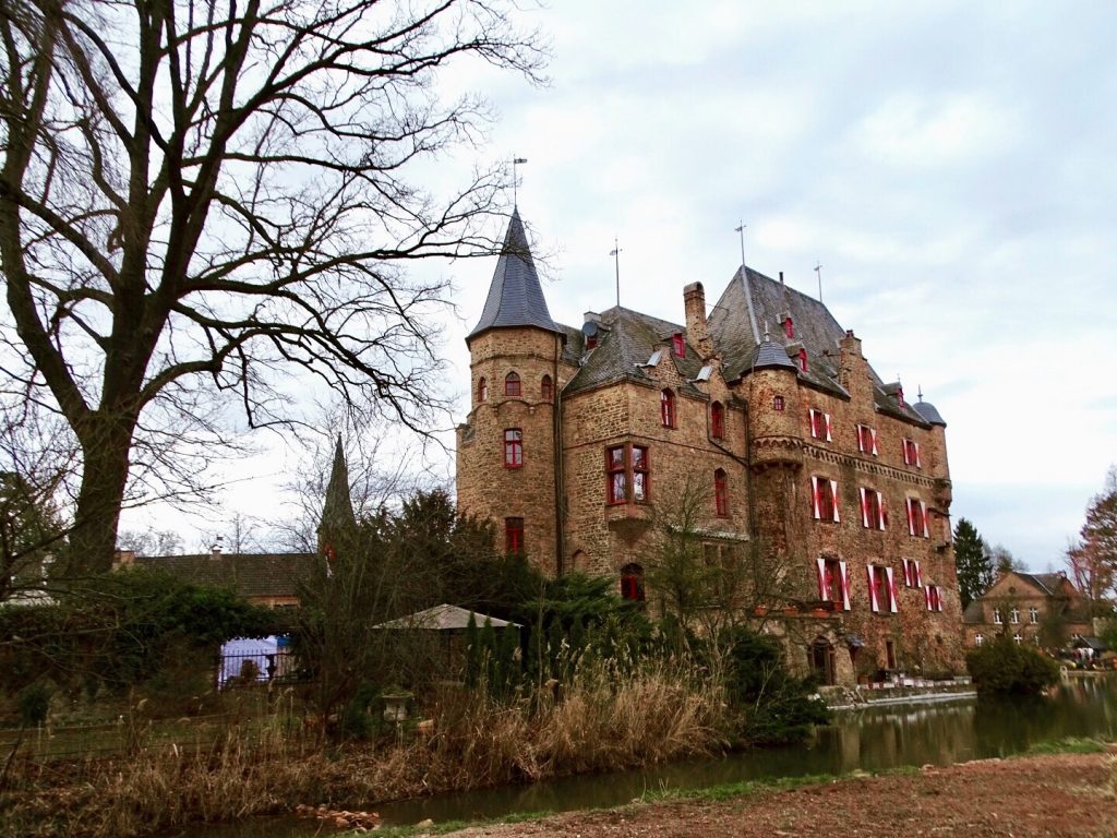 burg satzvey eifel - worldwife.nl