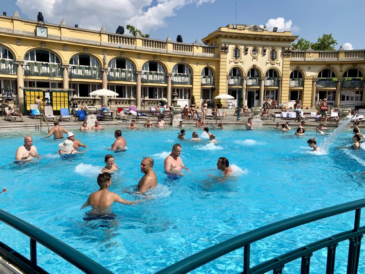 badhuizen Boedapest