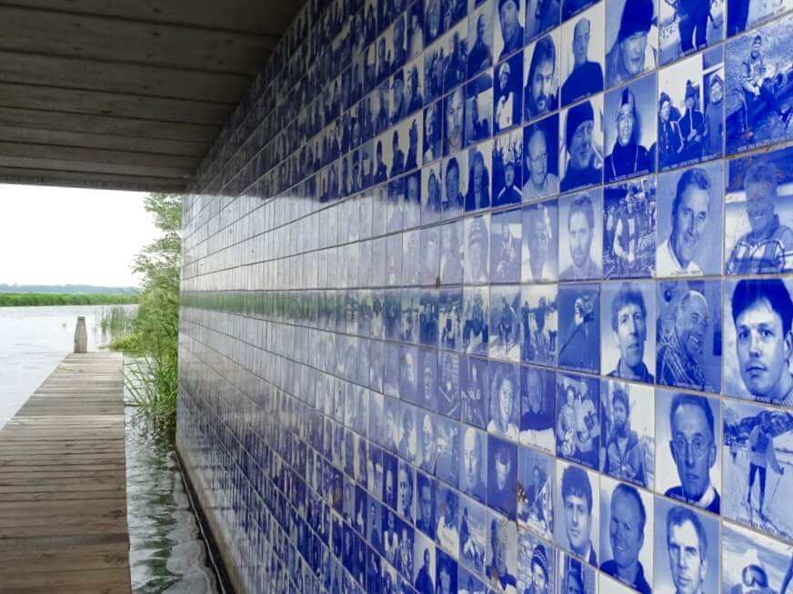 Tegeltjesbrug-Elfstedentocht-Elfstedenonument