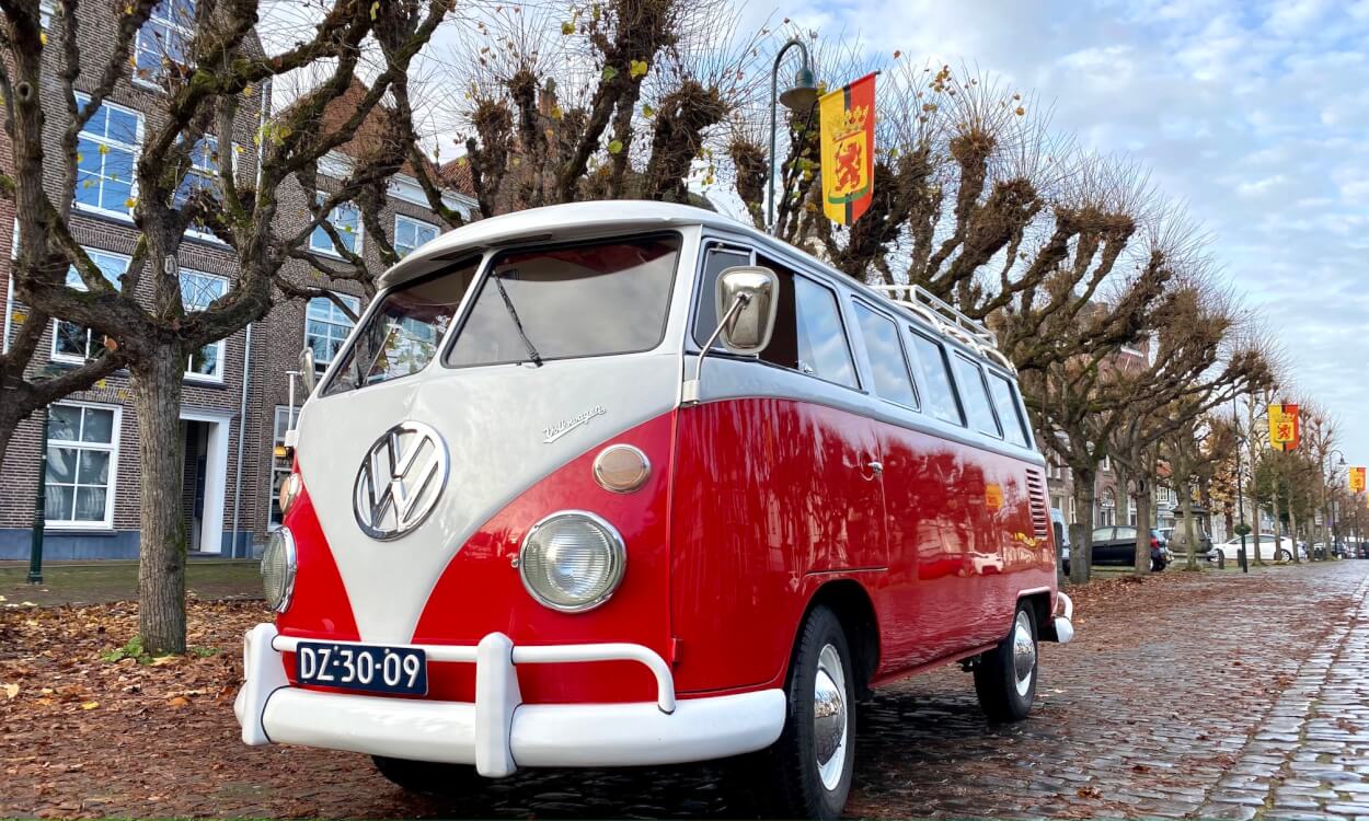 Dagje weg in Nederland? Huur een volkswagenbusje en rijdt ermee langs de Zuiderwaterlinie