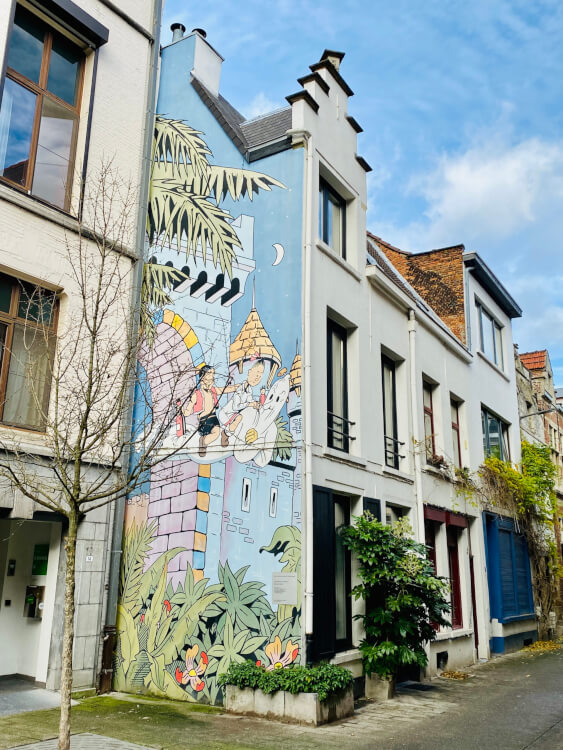 Street art in Antwerpen: stripmuren