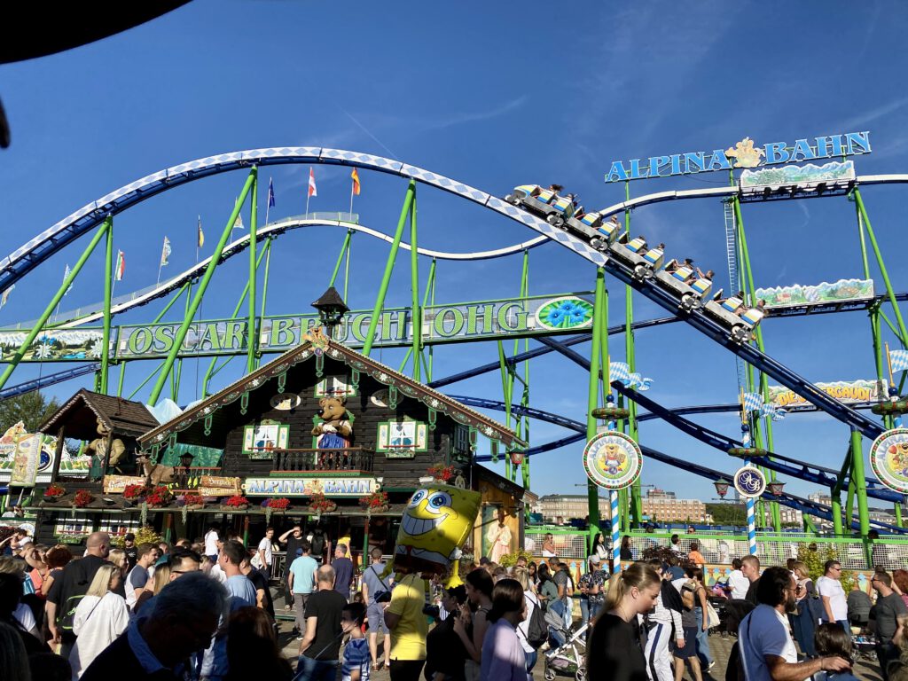 De mooiste achtbanen op de Rheinkirmes in Düsseldorf