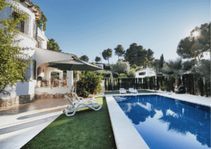 Villa met zwembad huren in Spanje