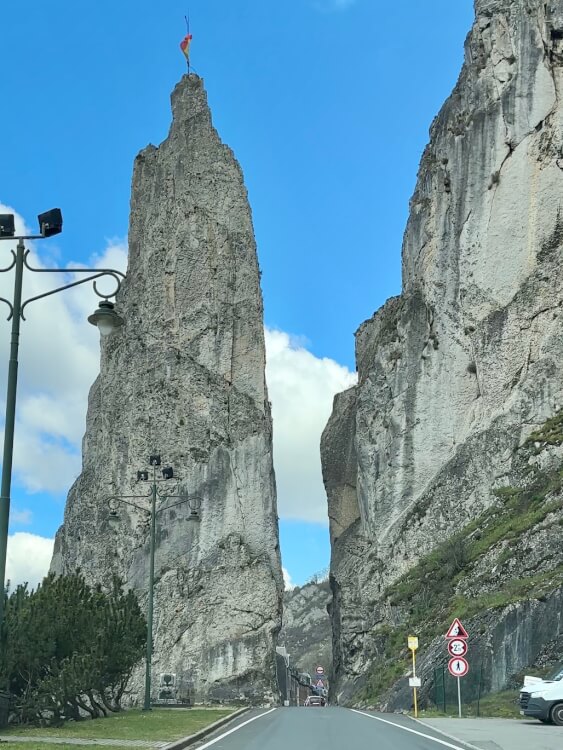 La Roche Bayard, oftewel de Ros Beiaard Rots