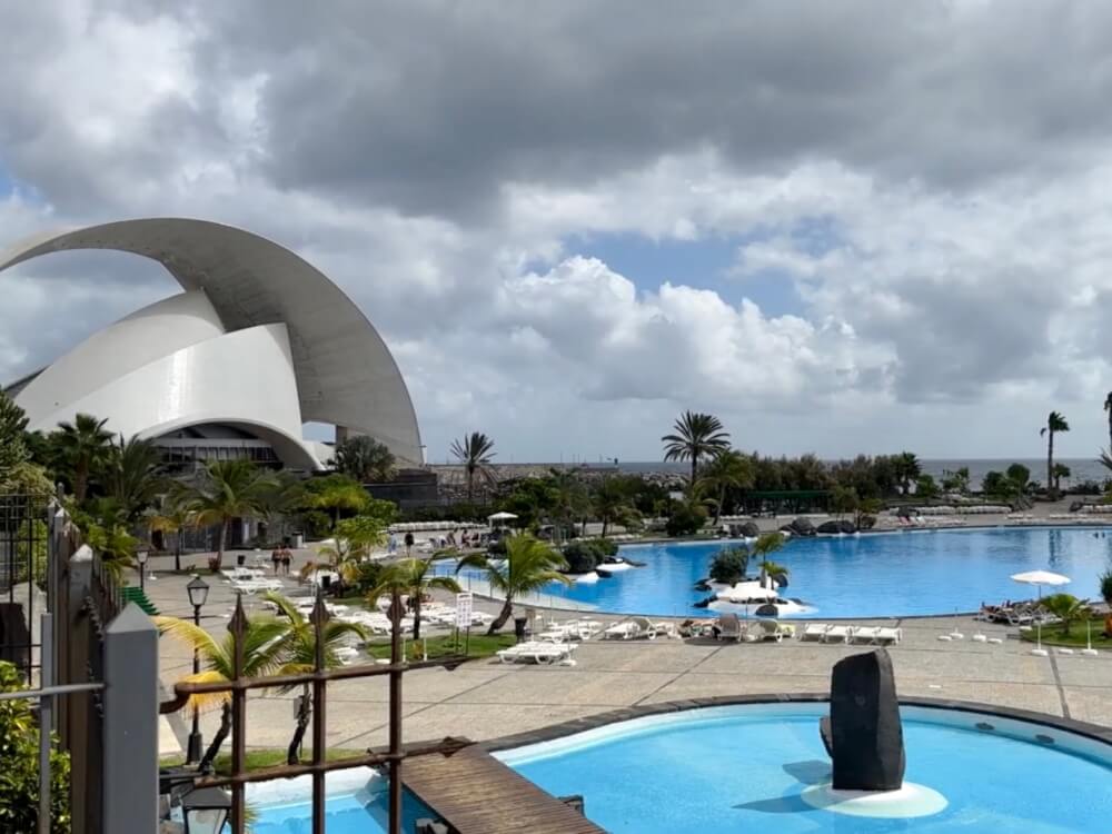 Parque Maritimo Cesar Manrique Santa Cruz de Tenerife