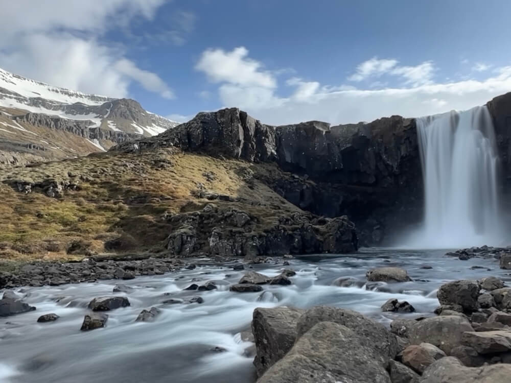 Gufufoss waterval oostfjorden IJsland.