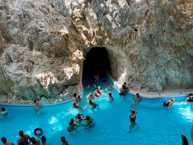 Cave baths Miskolc Hongarije