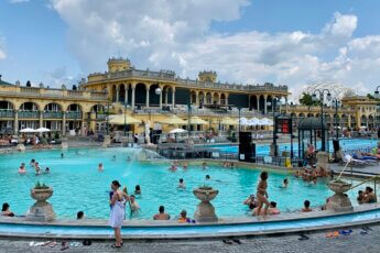 Kuuroorden, kuurbaden en thermale baden in Boedapest en de rest van Hongarije.