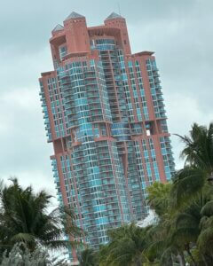 Mooie gebouwen in het Art Deco district in Miami.